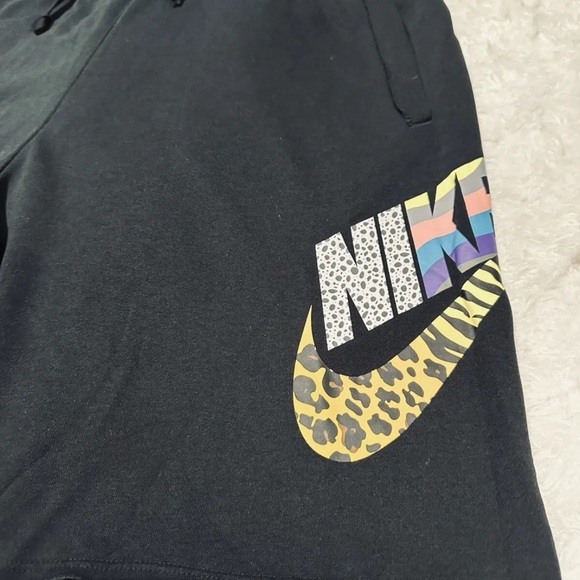 Nike New Air Max Day Wotherspoon Atmos Pack Alumni Shorts - Picture 4 of 10